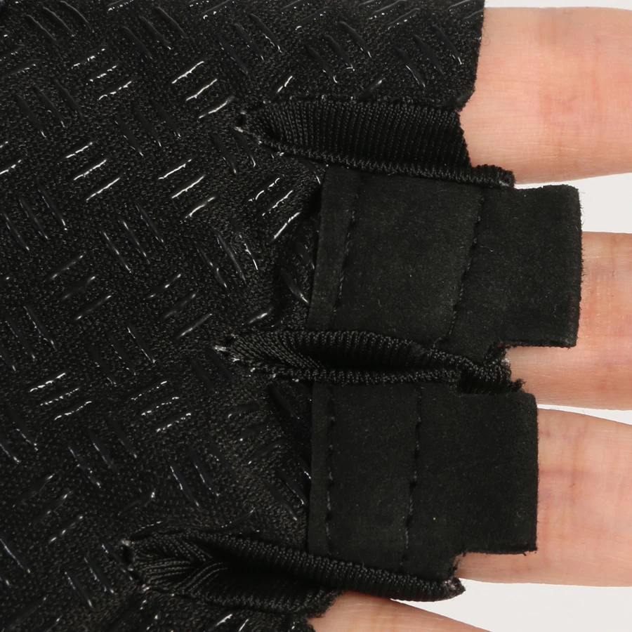 Summer Half Finger Gloves Ice Silk Breathable Gym Fitness Women Men - in use