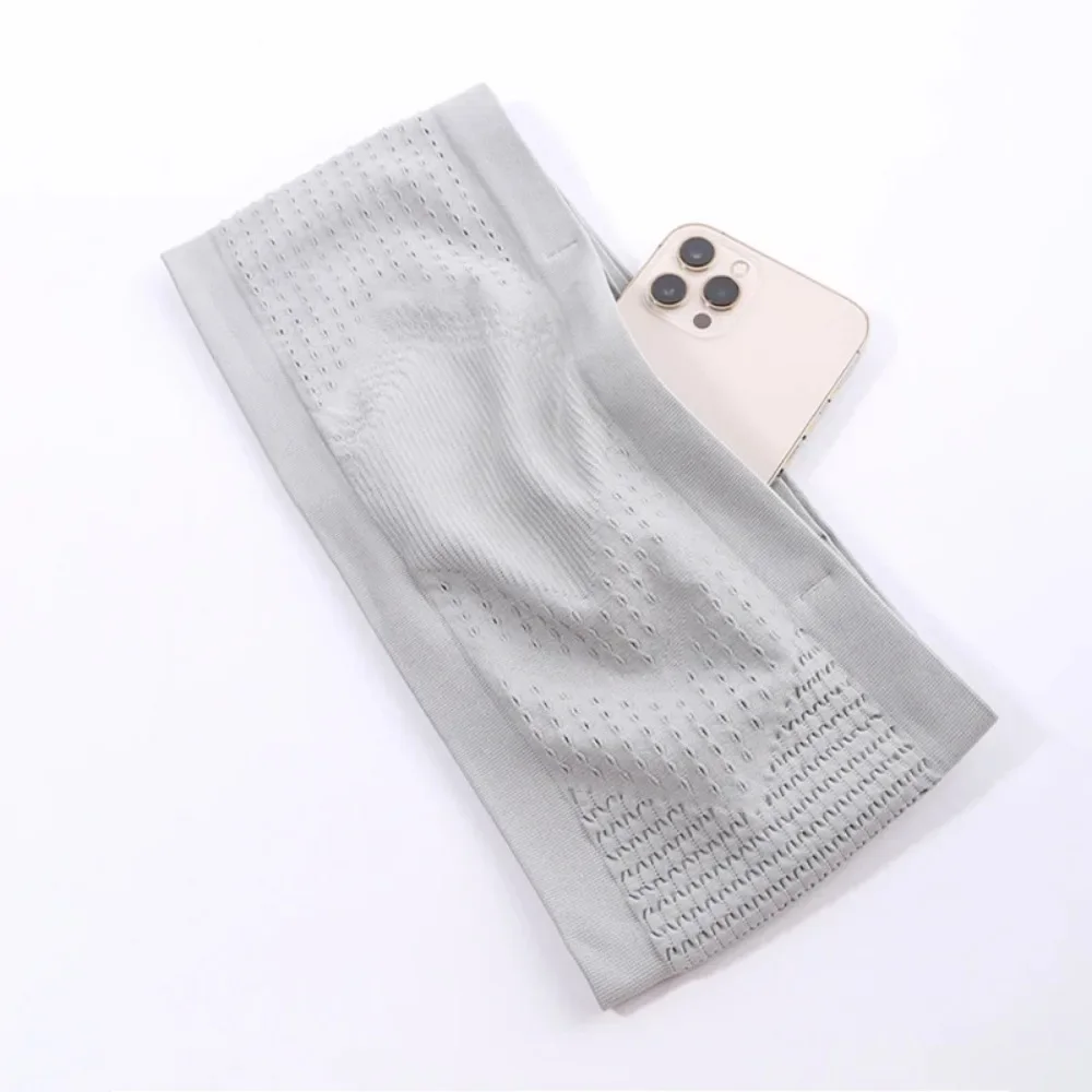 Seamless Running Belt – Invisible Sports Waist Bag with Phone Pocket, No-Bounce Fit - size and dimensions