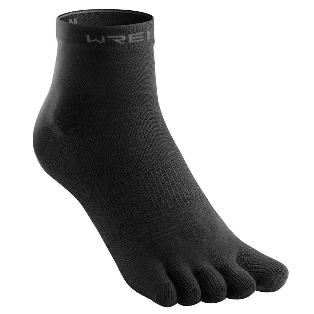 CoolMax Split-Toe Running Socks – Sweat-Wicking Blister Defence - texture detail