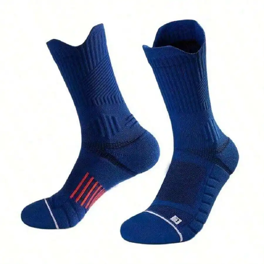 High Compression Athletic Socks – Unisex Running & Outdoor Sports Socks - in use