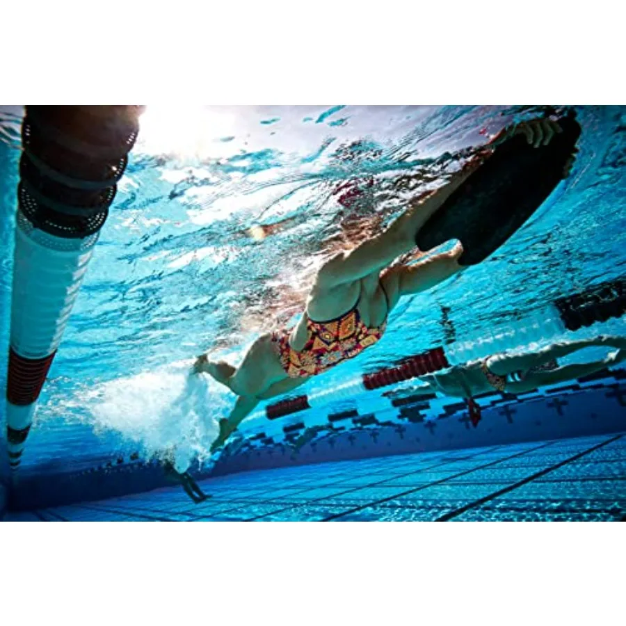 Hydrofoil Swim Kickboard – 3D Freestyle Technique & Body Position Trainer - close-up detail