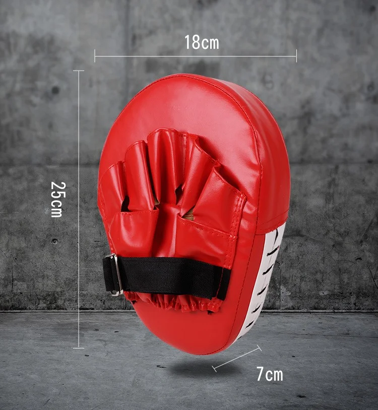 Curved Punch Target Mitt – Boxing, Taekwondo & Sanda Focus Pad - close-up detail
