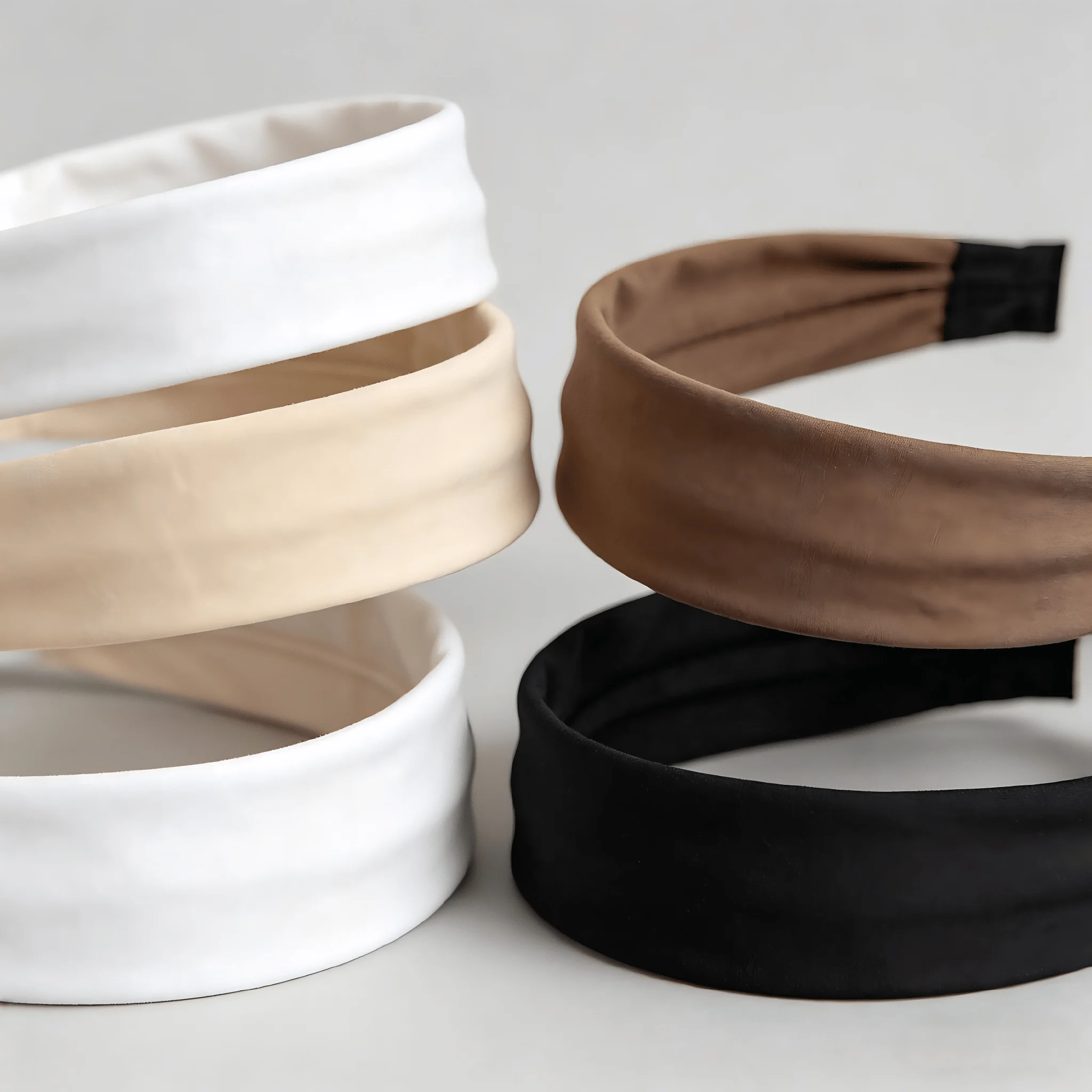 Sweat-Wicking Sports Headband Set – Non-Slip Elastic Hair Bands for Gym & Yoga