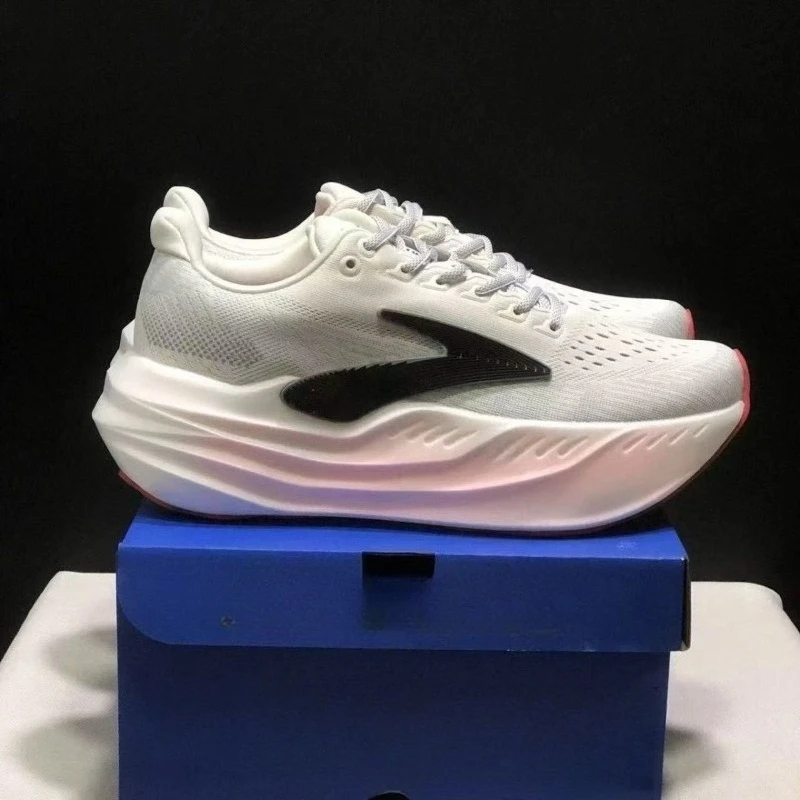 Men's Breathable Running Shoes – Lightweight Non-Slip Trainers, EU 36-45 - close-up detail