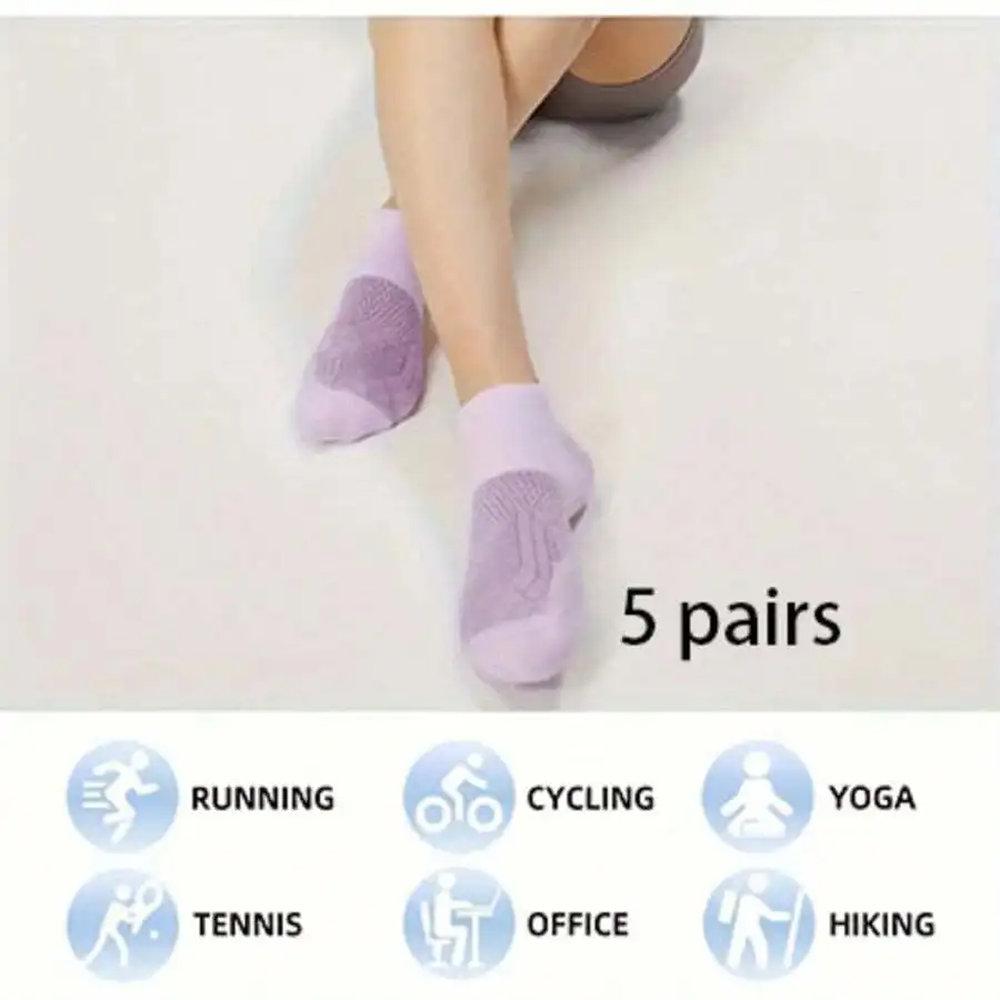 Women's Compression Low-Cut Socks – Arch Support Running Socks - in use
