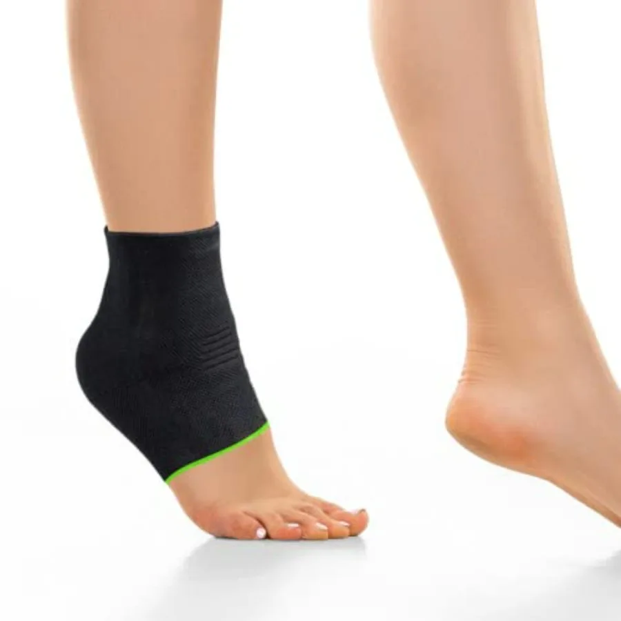Ankle Compression Sleeve for Plantar Fasciitis – Support Socks, 1 Pair - in use