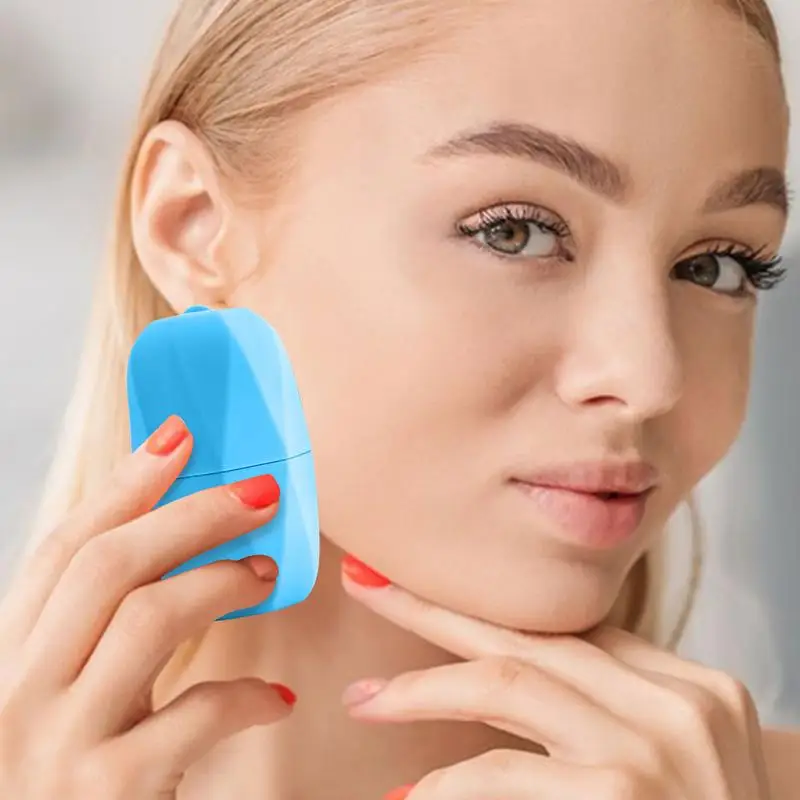 Face Ice Mold Skin Care Holder Facial Beauty Roller Natural Toning - in use