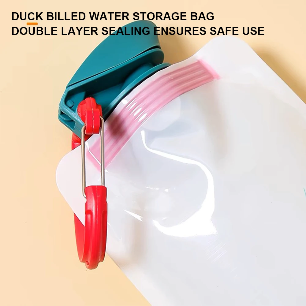Collapsible Water Bottle 0.7L – Foldable Bag for Cycling & Hiking - alternate view