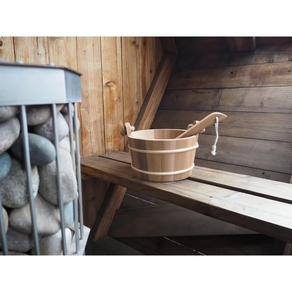 Red Cedar Sauna Bucket & Ladle Set – 4 Litre Traditional Steam Bath Pail - close-up detail